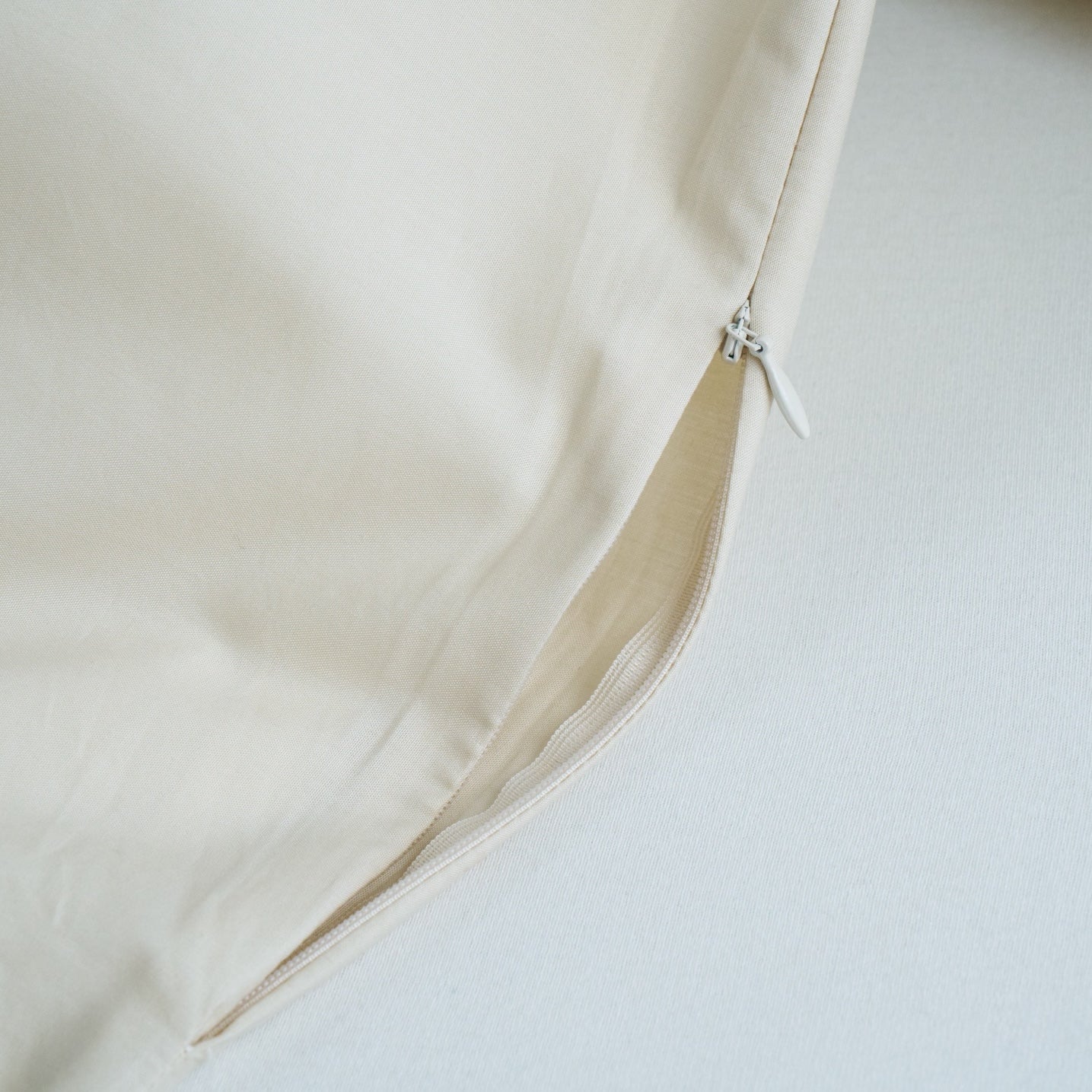 Crisp percale bed linen