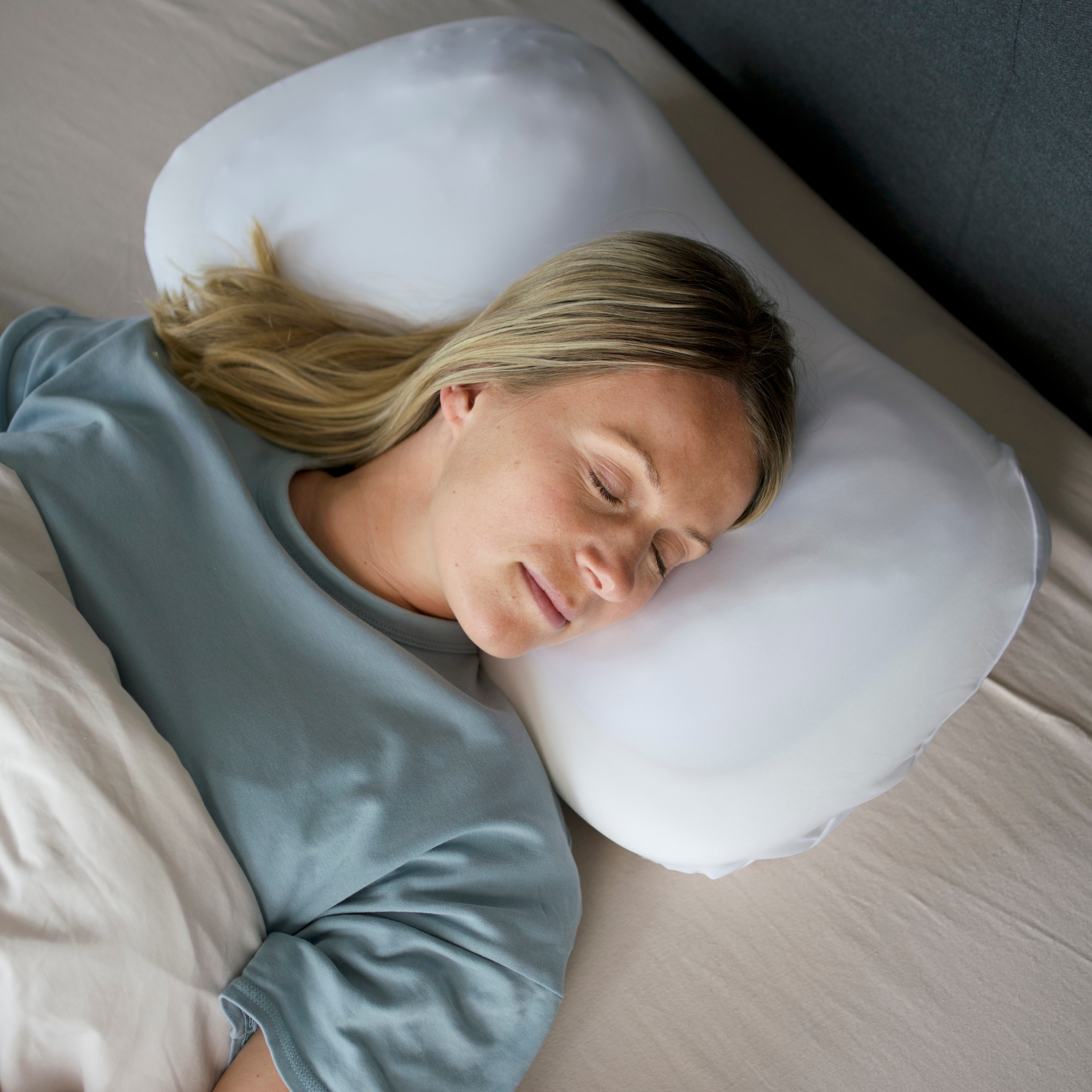 Anti-snoring pillow